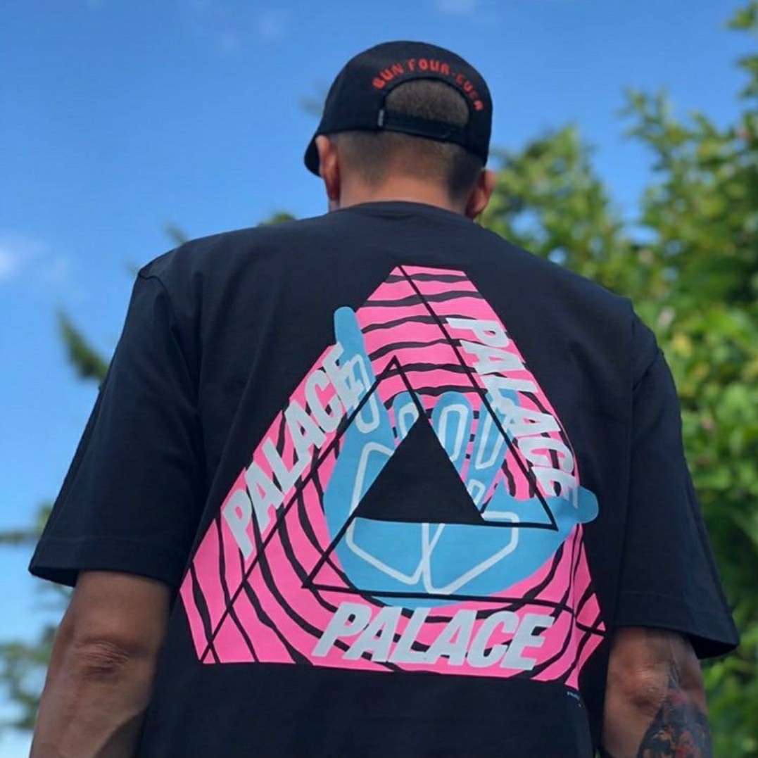 Palace Tri-Zooted Shakka Tee BLACK