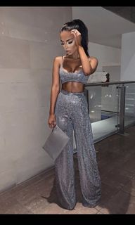 (Category: ) located in . Submitted by clothesonabudget_ (Listing ID 1026945615, Image 1). Description: .