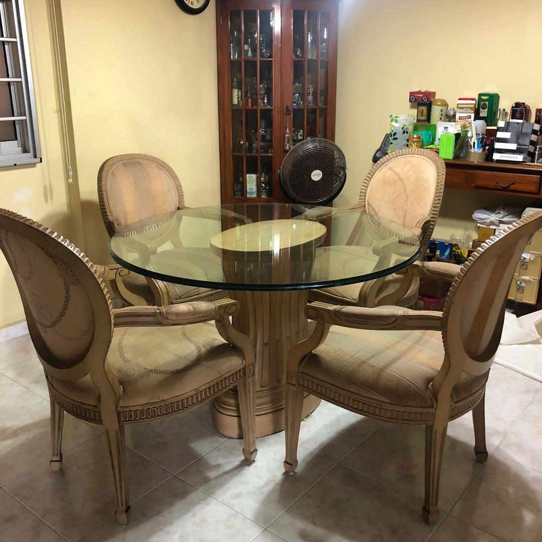 Victorian Dining Table Set
