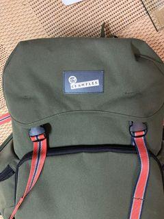 FINAL PRICE DROP CRUMPLER KARACHI OUTPOST (L) CAMERA BAG