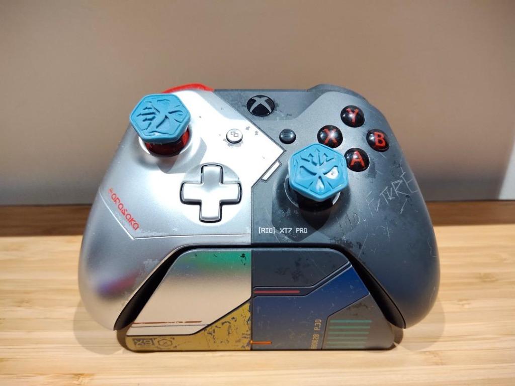 Cyberpunk xbox controller stand 2025