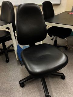 （分類：）位於 。 由 practicalfinds28 提交（商品編號 1027191768，圖片 1）。簡介： 。