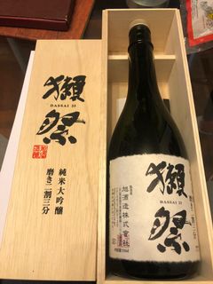 （分類：）位於 。 由 kerwinlam 提交（商品編號 1027047442，圖片 1）。簡介： 。