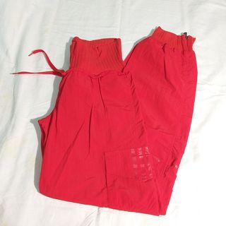 (Category: ) located in . Submitted by kookshop (Listing ID 1027127902, Image 1). Description: .