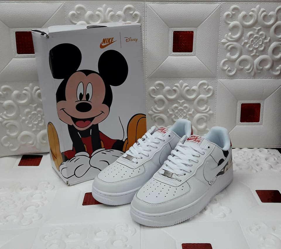 nike air force 1 mickey mouse