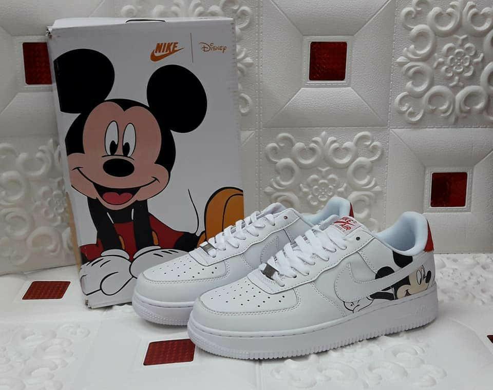 nike air force 1 mickey mouse