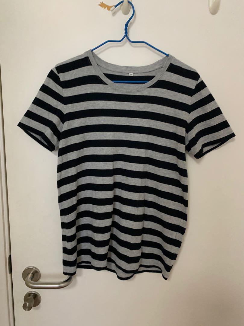 basic striped tee (Category: Shirts) located in Singapore. Submitted by ducknoods (Listing ID 1027101881, Image 1). Description: basic striped top that is easy to style!!preloved. has slight furring, do note. can fit uk6-uk8.