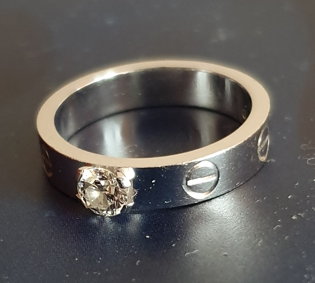 Cartier love solitaire 2025 ring price