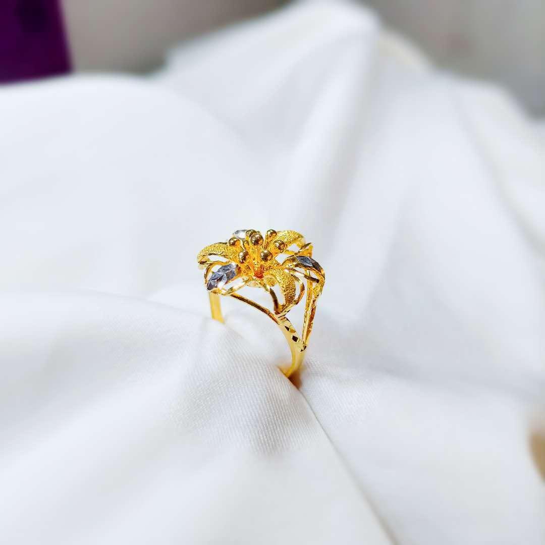 Cincin Emas 916 Bunga Raya Gold Ring Women S Fashion Jewellery On Carousell