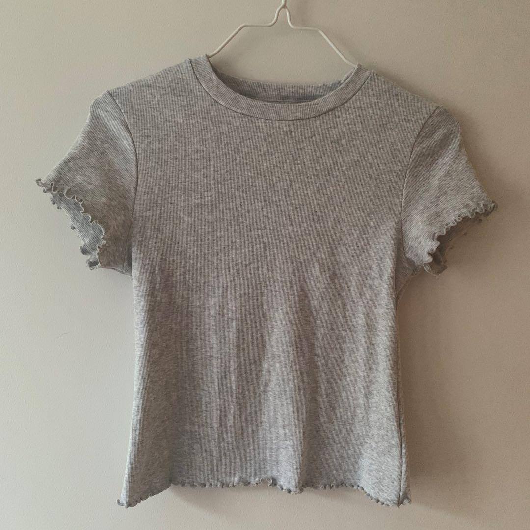 Cute basic top (light grey) (Category: Other Tops) located in Singapore. Submitted by shanny.l (Listing ID 1027084187, Image 1). Description: In good condition! PM for measurements :).