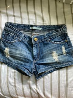 (Category: ) located in . Submitted by merrymamaa (Listing ID 1027066785, Image 1). Description: .