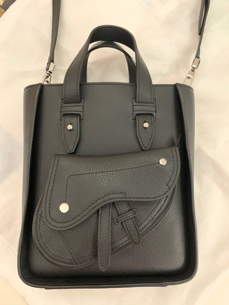 saddle tote bag