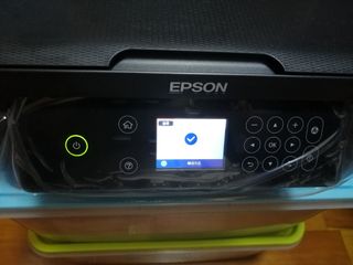 （分類：）位於 。 由 wallis7800 提交（商品編號 1027122767，圖片 1）。簡介： 。