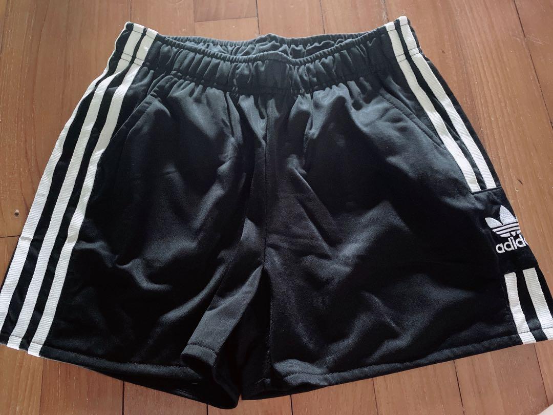 Ladies adidas shorts with pockets
