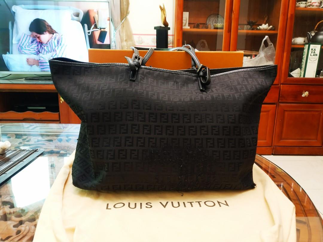 Neverfull fendi sales
