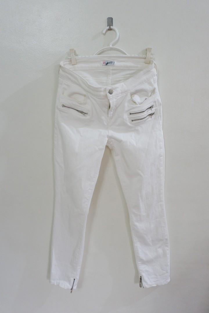 guess black and white jeans