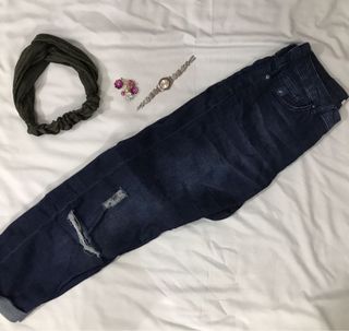 (Category: ) located in . Submitted by clazzy (Listing ID 1027115610, Image 1). Description: .
