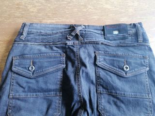 (Category: ) located in . Submitted by yim021014 (Listing ID 1027033888, Image 1). Description: .