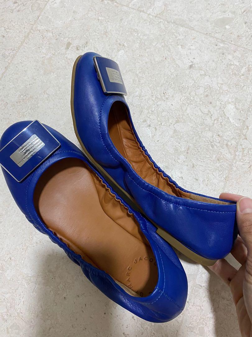 Marc Jacobs flat shoes Women s Fashion Footwear Flats on Carousell
