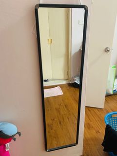(Category: ) located in . Submitted by kr_1917 (Listing ID 1027133940, Image 1). Description: .