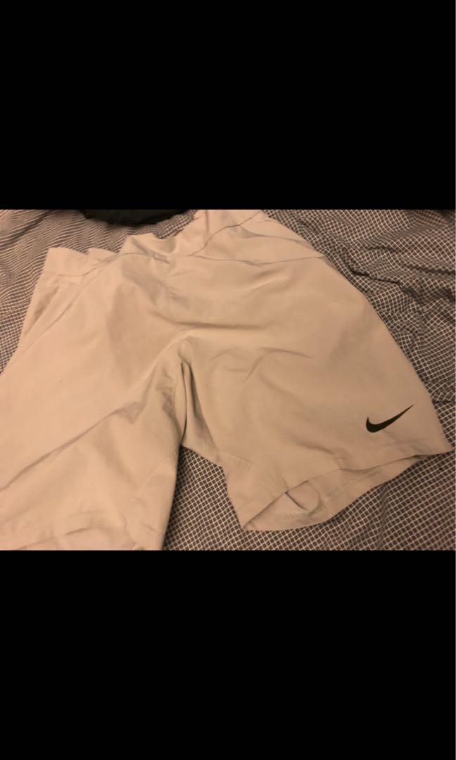 nike badminton shorts