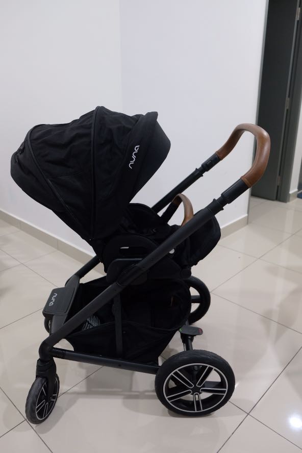 Nuna MIXX 2019 Stroller in Caviar with Box and Warranty Babies