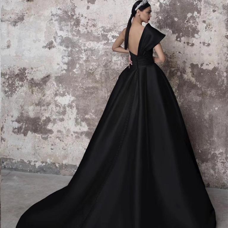 White black clearance gown