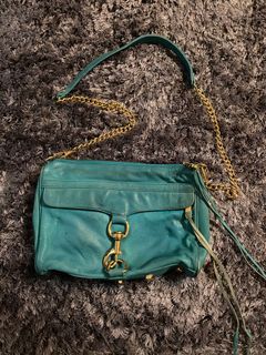 (Category: ) located in . Submitted by preloved_cebu (Listing ID 1027180906, Image 1). Description: .