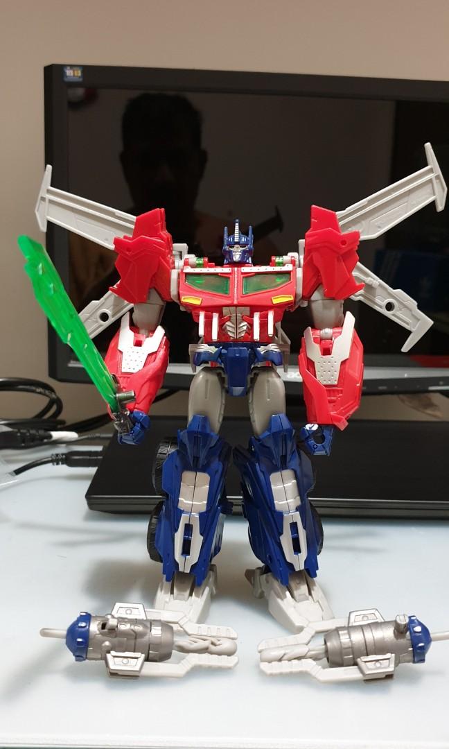 Wts Loose Transformers Voyager Optimus Prime Toys Games Other Toys On Carousell