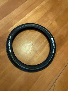 （分類：）位於 。 由 kakeung0826 提交（商品編號 1021263625，圖片 1）。簡介： 。