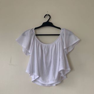 (Category: ) located in . Submitted by four.clothing (Listing ID 1032382990, Image 1). Description: .