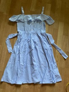 (Category: ) located in . Submitted by hotjellypepper (Listing ID 1032435192, Image 1). Description: .