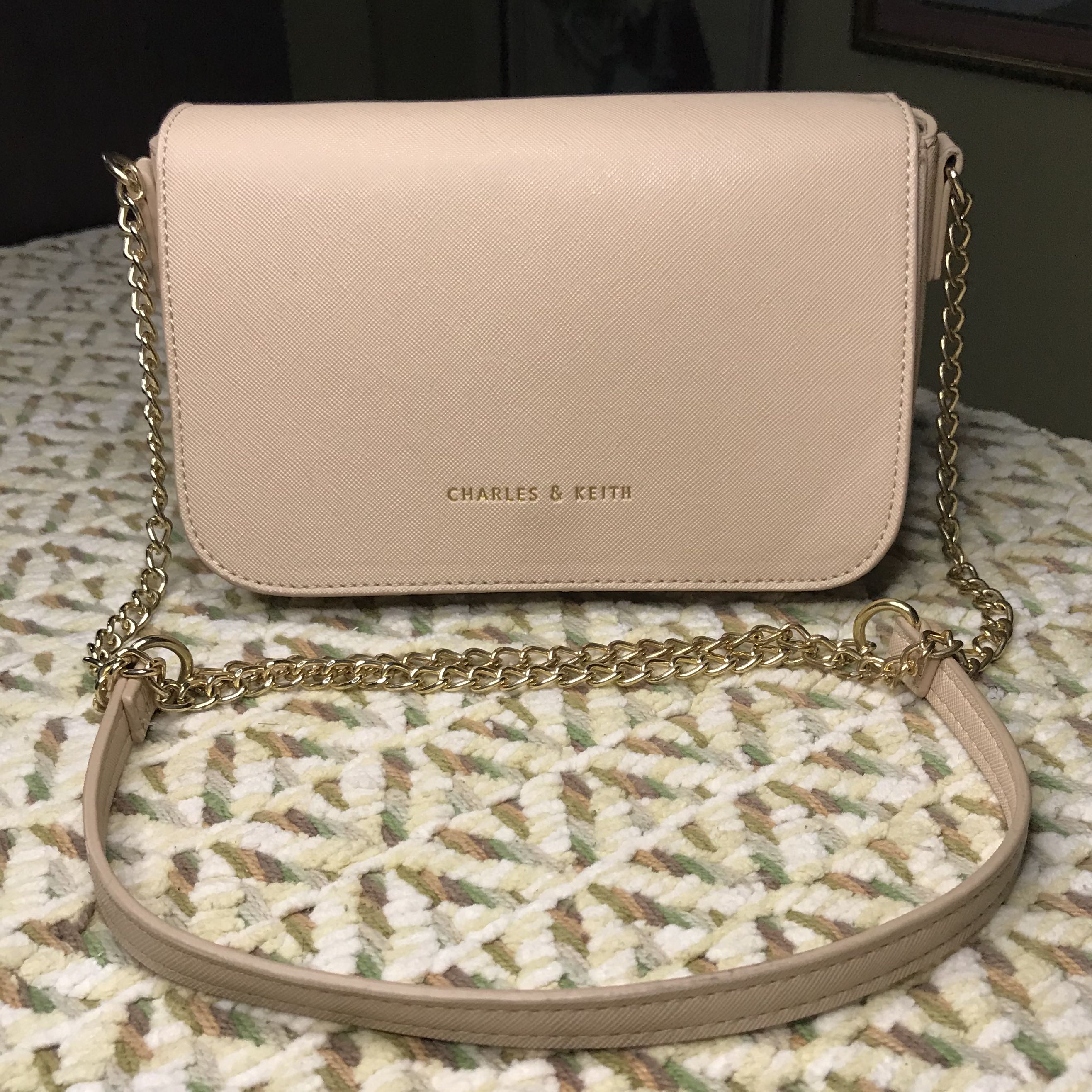 charles and keith beige bag