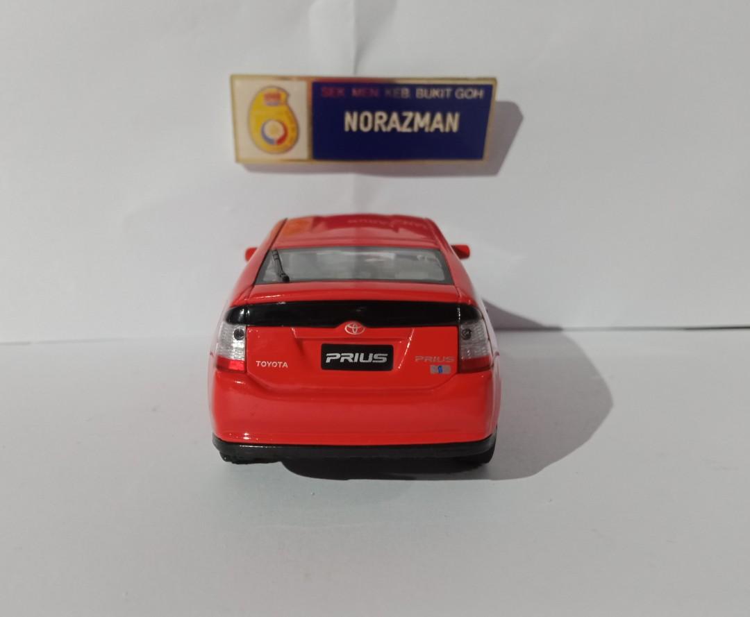 Diecast Toyota Prius, Toys & Games, Diecast & Toy Vehicles on Carousell