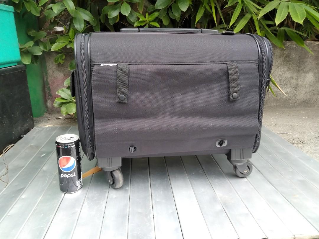dog travel bag with wheels