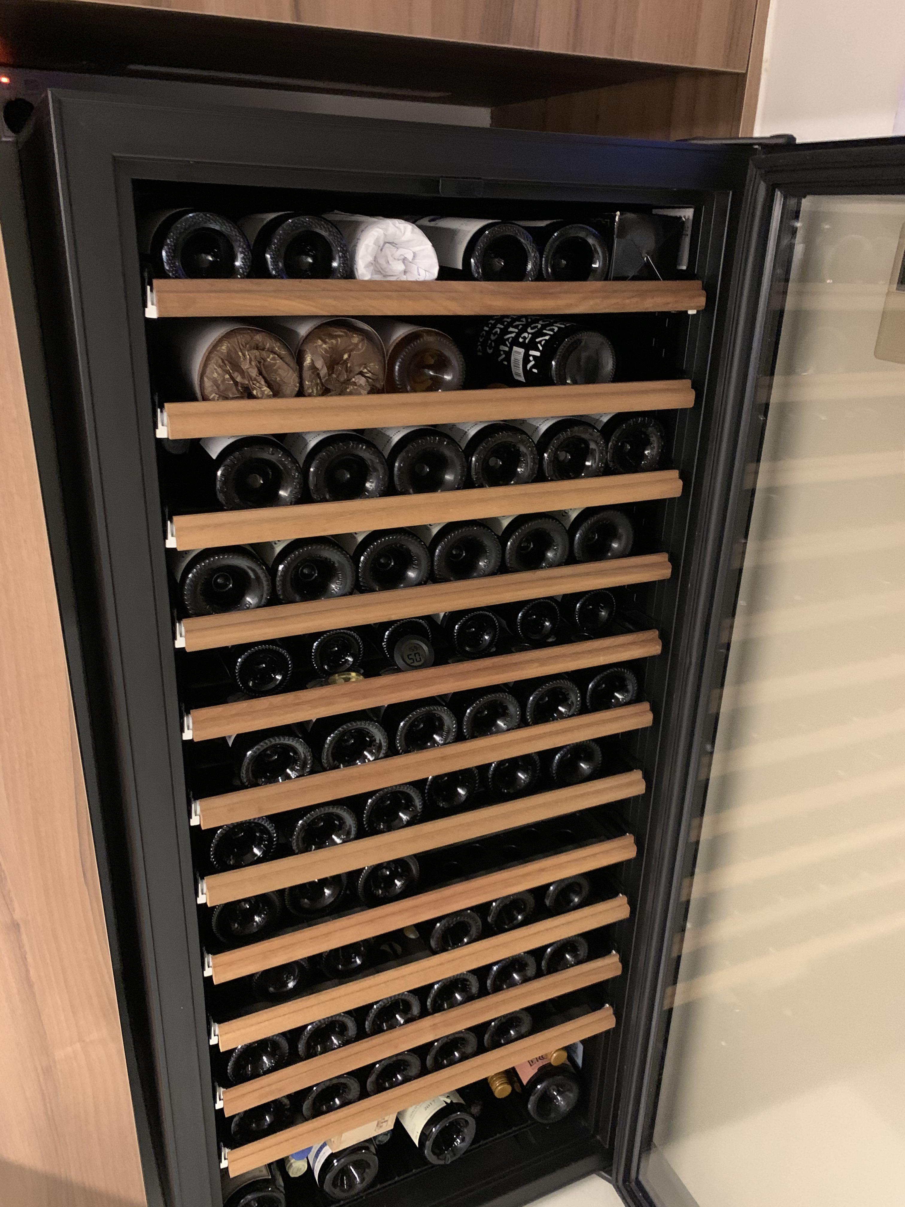 EuroCave Origine V180 Wine Fridge, TV & Home Appliances, Kitchen Appliances, Wine Cellar