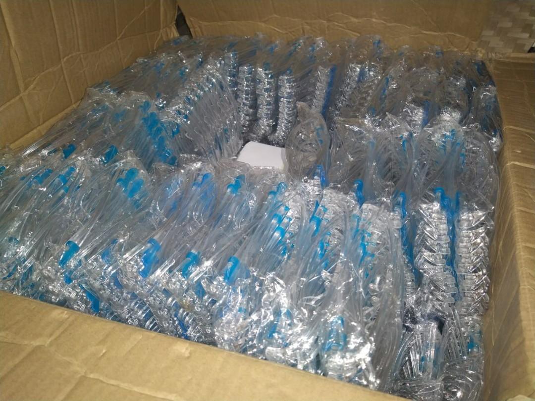 Face shield (Category: Face Masks & Face Shields) located in Malabon City. Submitted by multiwayfab (Listing ID 1032368551, Image 3). Description: 19@ per 100pcs 18@ per 500 16@ per 1k.