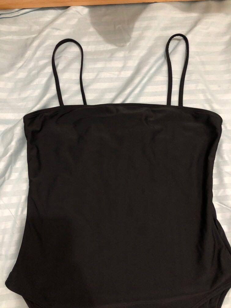 Forever 21 black bikini (Category: Bikinis & Swimsuits) located in Quezon City. Submitted by ptriestodeclutter (Listing ID 1032524537, Image 2). Description: Forever 21 black bikini Size medium 10/10 condition.