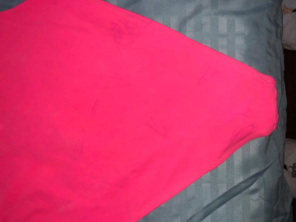 Forever 21 pink/orange bikini (Category: Sleeveless) located in Quezon City. Submitted by ptriestodeclutter (Listing ID 1032521869, Image 3). Description: With a couple of stains that could be hidden with a cover up or shorts.