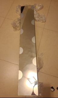 （分類：）位於 。 由 chikitna54 提交（商品編號 224998495，圖片 1）。簡介： 。