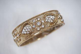 Gelang Gold Payet Beads Mote Wanita