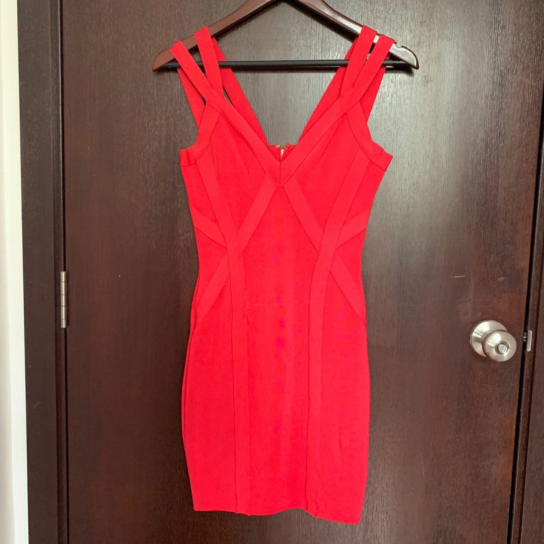 Guess red deals dresses