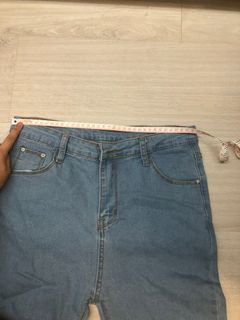 (Category: ) located in . Submitted by jmetjm (Listing ID 1032464585, Image 1). Description: .