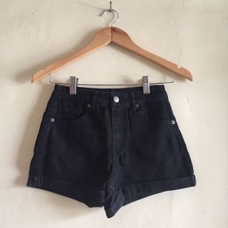 (Kategori: ) berada di . Dikirim oleh tyaaash (ID iklan 1032377321, Gambar 1). Deskripsi: .