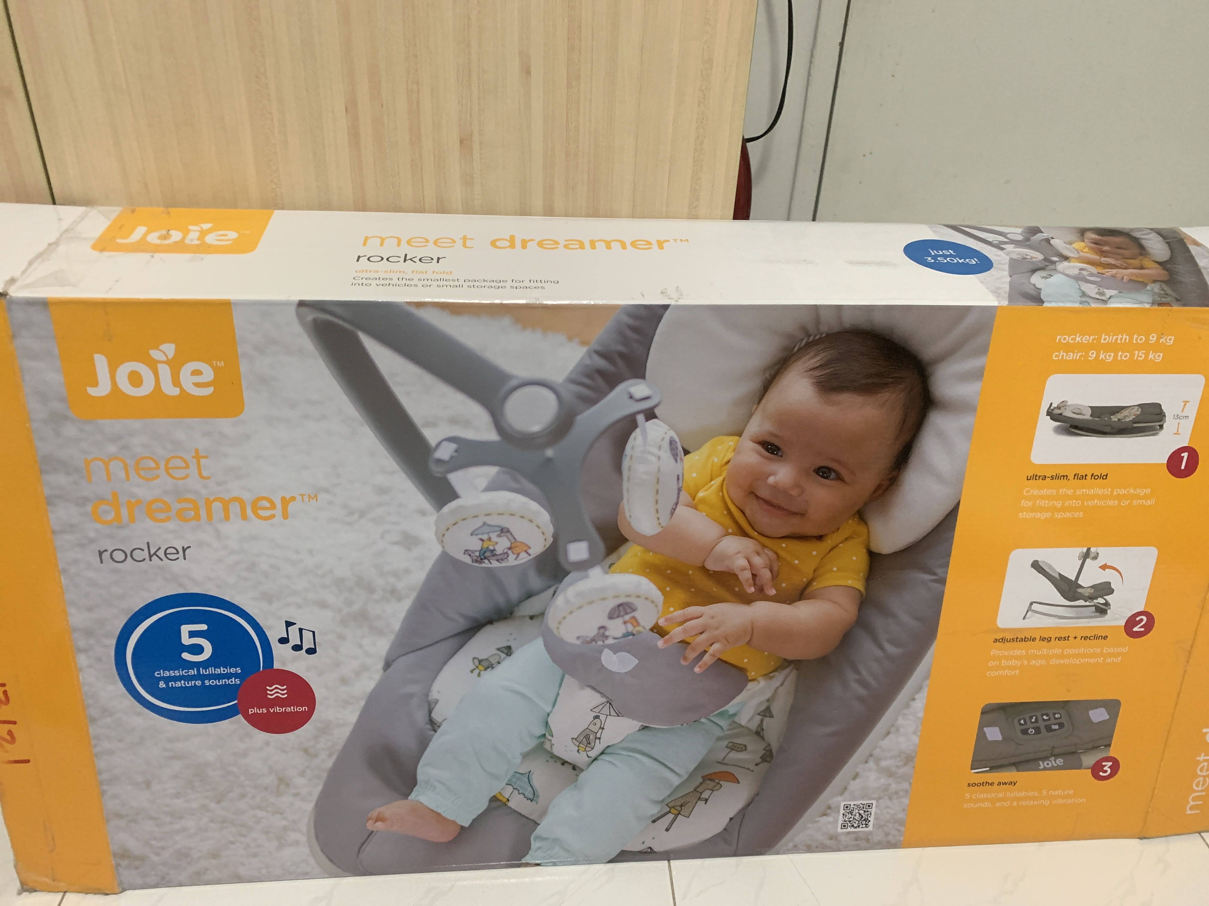 joie meet dreamer rocker