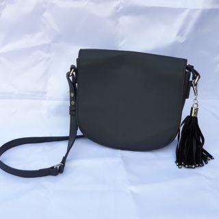 Mango sling bag