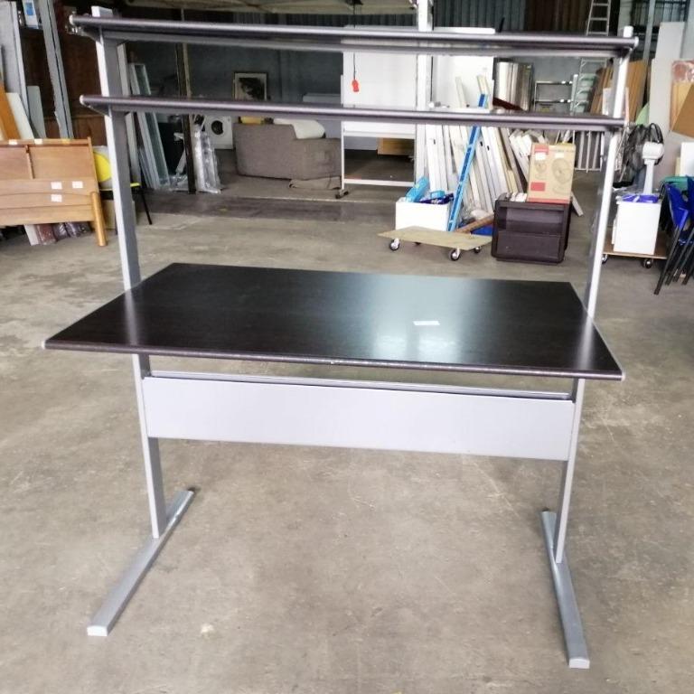 Meja Computer IKEA FREDRIK Computer Desk w Shelf P15 AR