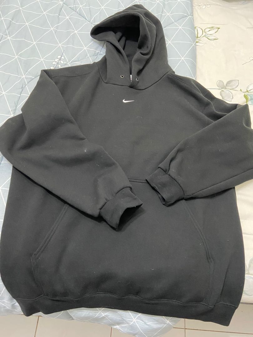 center chest nike swoosh hoodie small logo