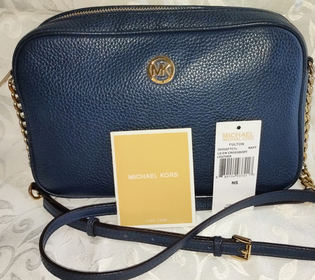 Original Michael kors navy Fulton large east west leather crossbody bag,  Luxury, Bags & Wallets on Carousell