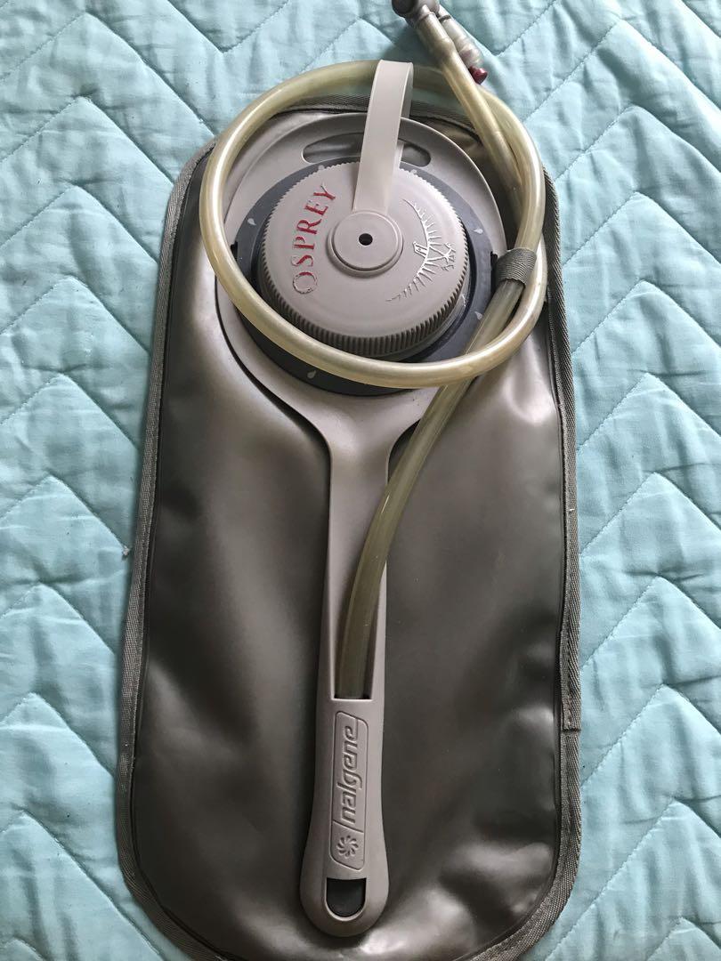nalgene hydration pack